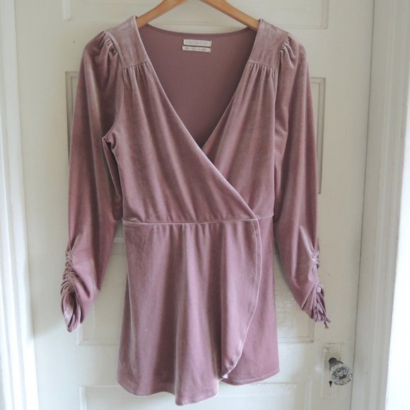 Urban Outfitters Pink Velvet Goldmine Romper Ruche Sleeve M - Picture 1 of 9